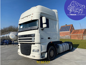 Tracteur routier DAF XF 105 460