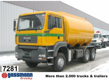 Camion citerne MAN TGA 26.430