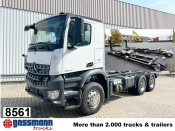 Camion ampliroll MERCEDES-BENZ Arocs 2642