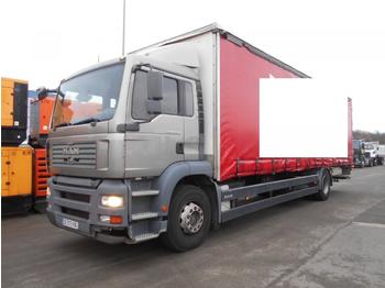 Camion à rideaux coulissants MAN TGA 18.320