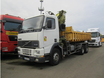 Camion ampliroll VOLVO FH12