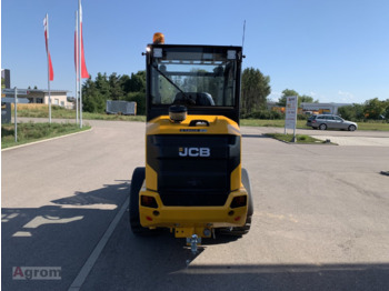 Valet de ferme neuf JCB 403 Plus: photos 4