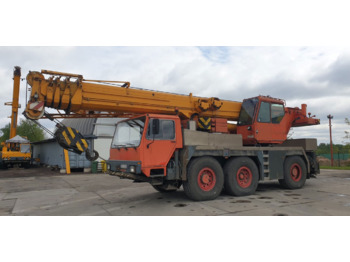 Grue mobile LIEBHERR LTM 1050/1