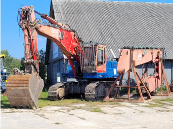 Pelle de démolition LIEBHERR R 944