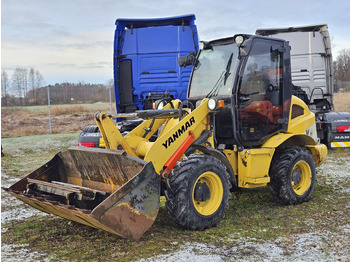 Chargeuse sur pneus YANMAR