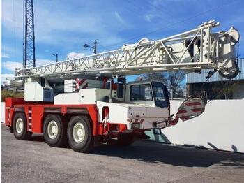 Grue mobile LIEBHERR LTM 1050/1