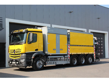 Camion hydrocureur MERCEDES-BENZ Arocs