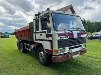 Camion benne VOLVO FL10