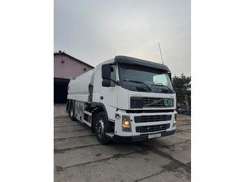 Camion citerne VOLVO FM12 380