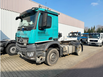 Tracteur routier MERCEDES-BENZ Arocs 1842