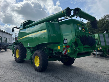 Moissonneuse-batteuse John Deere T660: photos 4