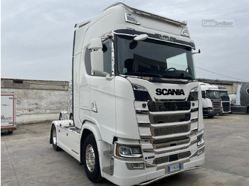 Tracteur routier SCANIA S 500