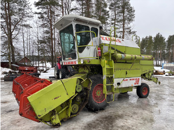 Moissonneuse-batteuse CLAAS Dominator