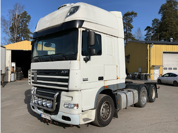 Camion DAF XF 105 460