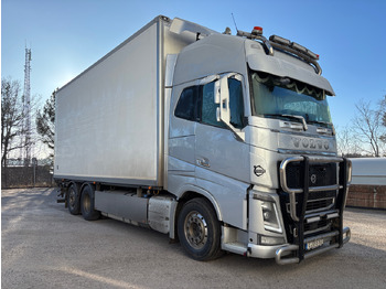 Camion VOLVO FH16