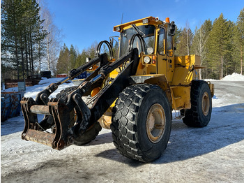 Chargeuse sur pneus VOLVO L120