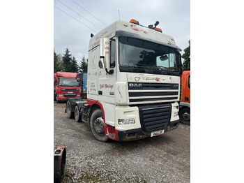 Tracteur routier DAF XF 105 460