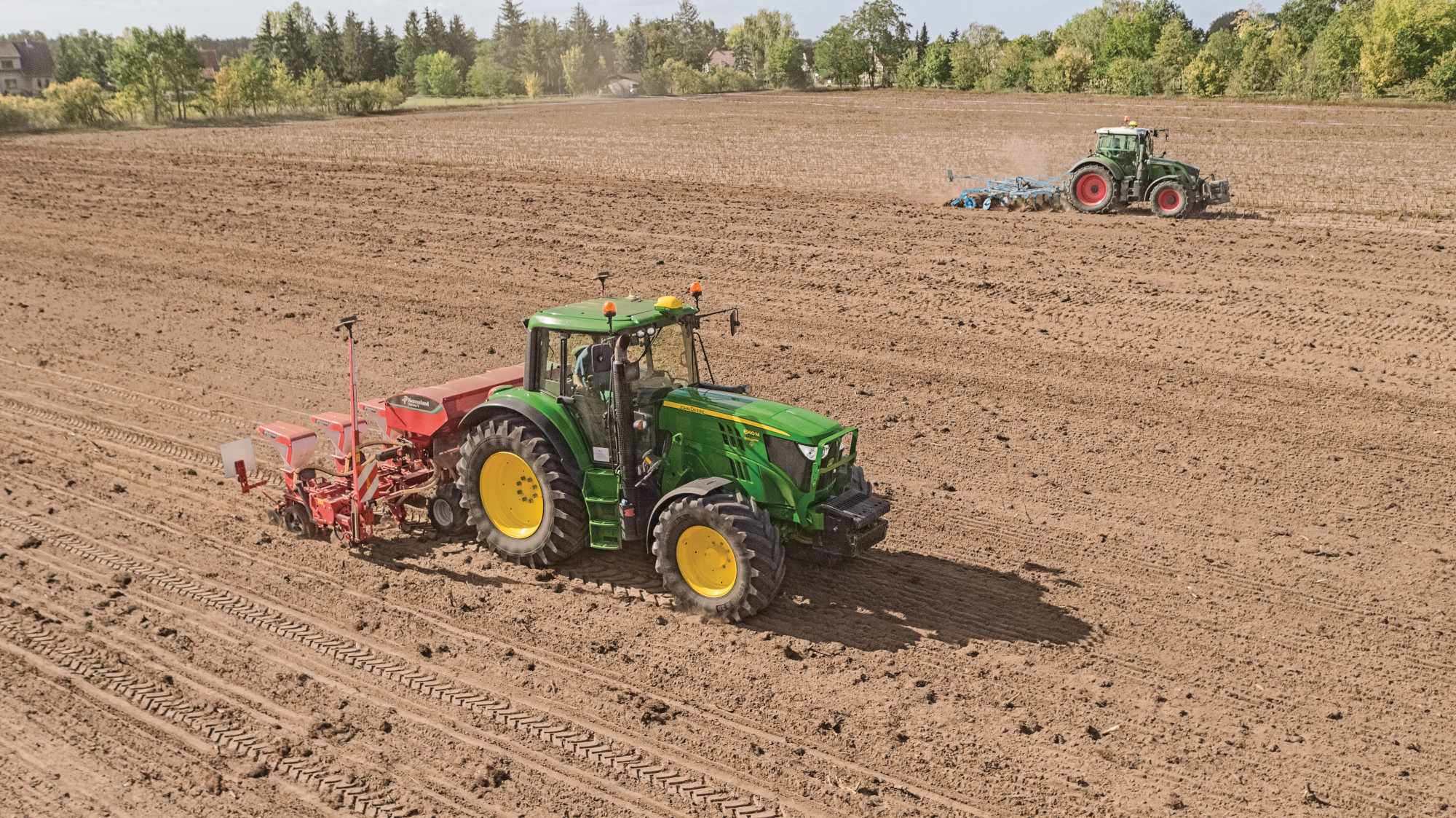 Tracteur agricole JOHN DEERE 6140M