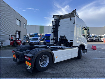 Volvo FM 380 Globetrotter / 273 dkm / New Smart Tacho 2 / APK TUV 02-26 - crédit-bail Volvo FM 380 Globetrotter / 273 dkm / New Smart Tacho 2 / APK TUV 02-26: photos 2