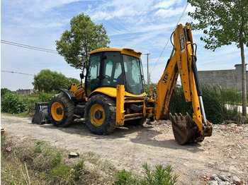 Tractopelle JCB 4CX