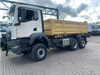 Camion benne MAN TGS 28.440