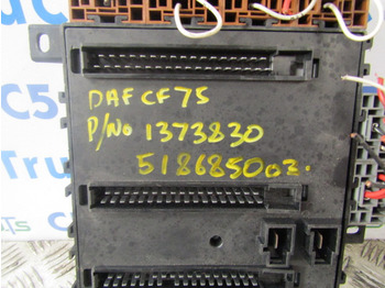 Système électrique pour Camion DAF CF75 FUSE BOARD 1373830: photos 2