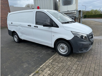 Fourgonnette MERCEDES-BENZ Vito 111