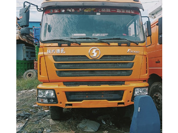 Tracteur routier SHACMAN