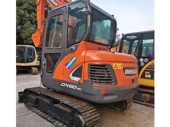 Mini pelle DOOSAN DX60-9C