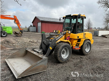 Hjullastare Volvo L30GS + redskap - crédit-bail Hjullastare Volvo L30GS + redskap: photos 1