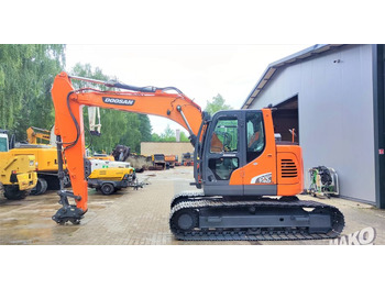 Pelle sur chenille DOOSAN DX140LCR-5