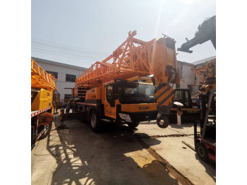 Grue mobile XCMG QY100K