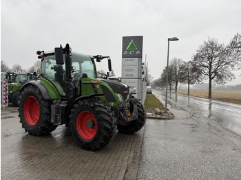 Tracteur agricole FENDT 516 Vario