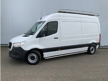 Fourgon utilitaire MERCEDES-BENZ Sprinter 311