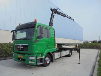 Camion grue MAN TGL 12.220