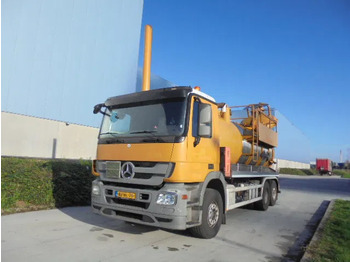 Camion hydrocureur MERCEDES-BENZ Actros 2532