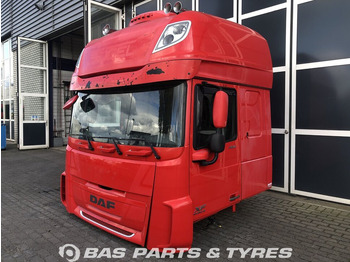 Cabine et intérieur DAF XF 106