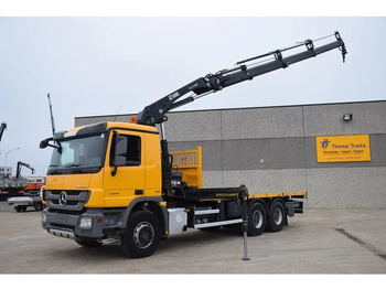 Camion plateau MERCEDES-BENZ