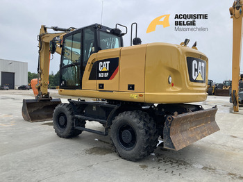 Pelle sur pneus CATERPILLAR M318F