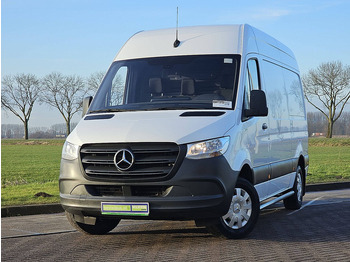 Fourgonnette MERCEDES-BENZ Sprinter 315