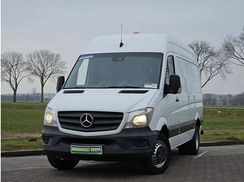 Fourgon utilitaire MERCEDES-BENZ Sprinter 519