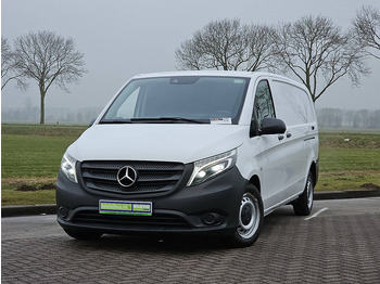 Fourgonnette MERCEDES-BENZ Vito 110