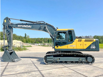 Pelle sur chenille HYUNDAI R210