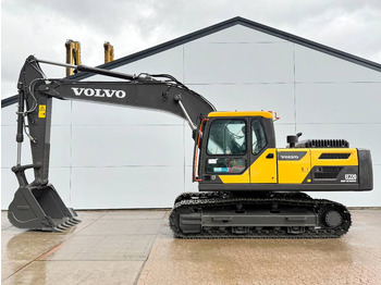 Pelle sur chenille VOLVO EC220D