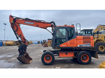 Pelle sur pneus DOOSAN DX140W-5