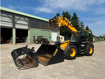 Chariot télescopique JCB