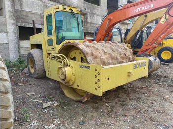 Compacteur à pieds de mouton/ Monocylindre BOMAG