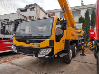 Grue mobile XCMG QY100K