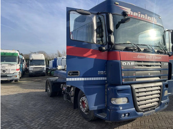 Tracteur routier DAF XF 105 460