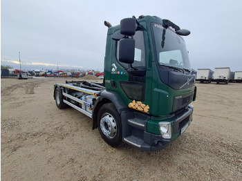 Camion ampliroll VOLVO FL